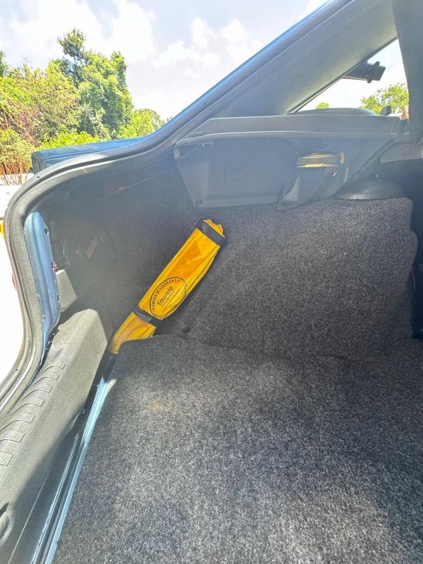 Escort - Foto #18 do anúncio à venda de Carro clássico