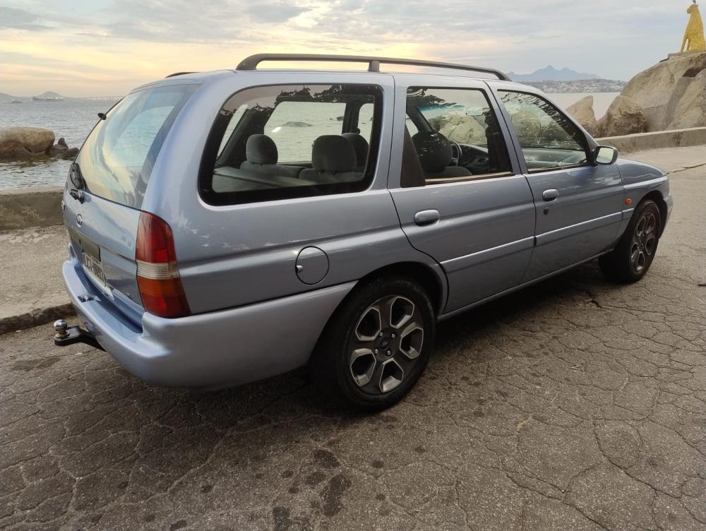 Escort SW - Foto #10 do anúncio à venda de Carro clássico