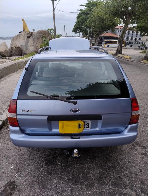 Escort SW - Foto #17 do anúncio à venda de Carro clássico