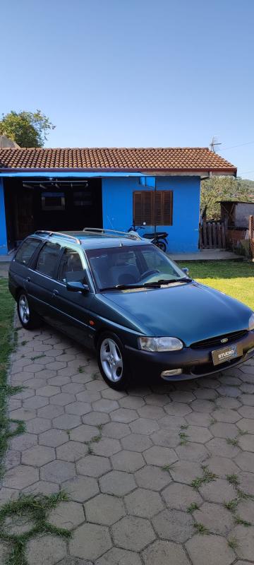 Escort SW - Foto #13 do anúncio à venda de Carro clássico