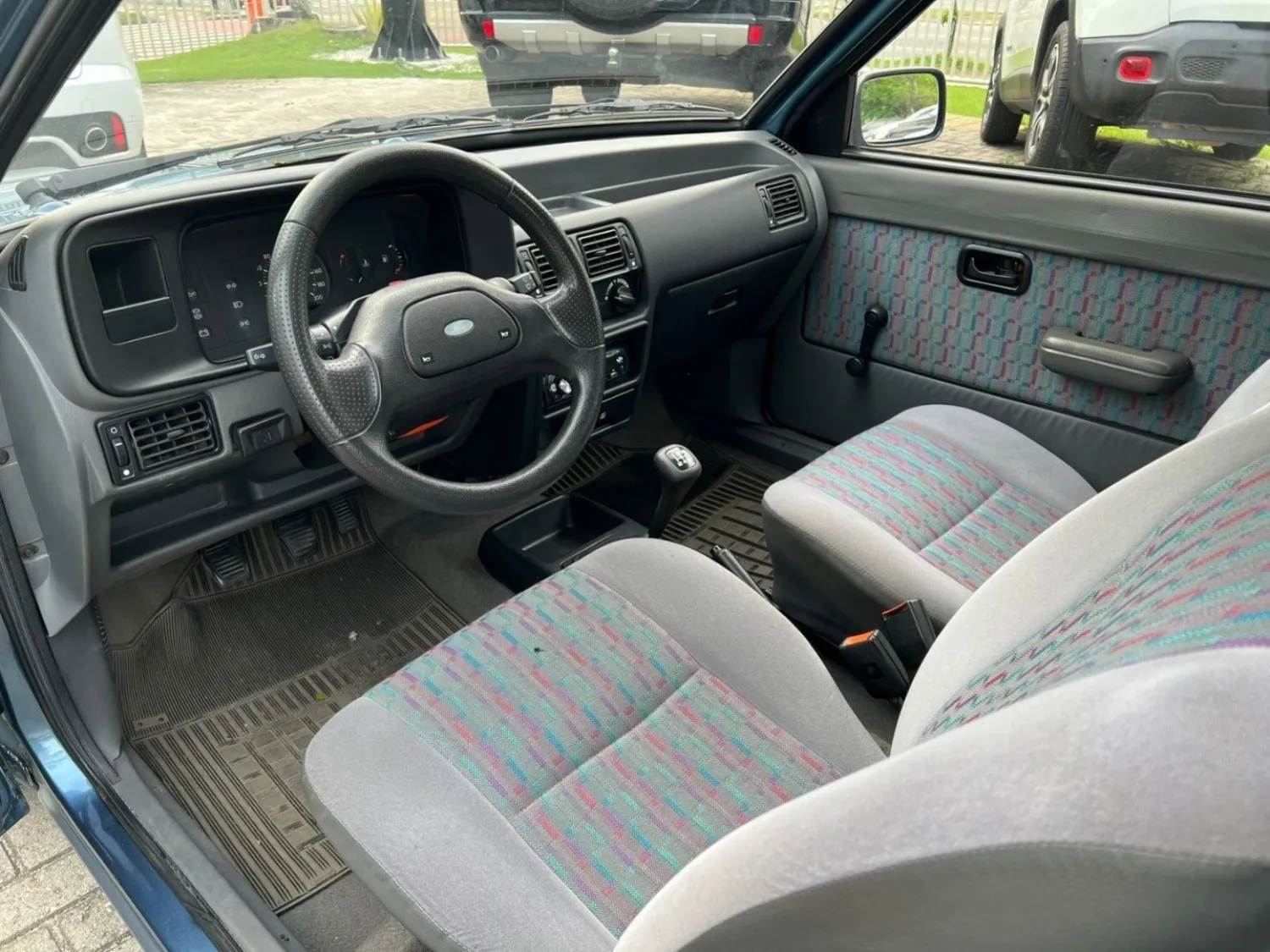 Escort - Foto #8 do anúncio à venda de Carro clássico