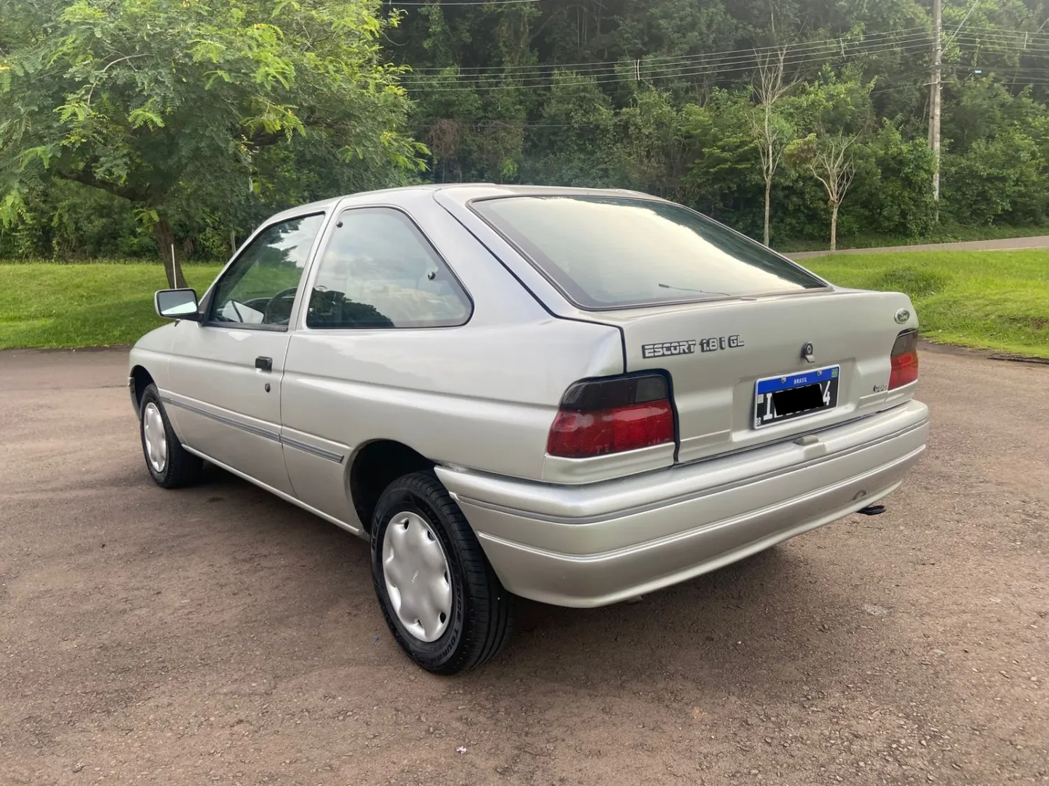 Escort - Foto #5 do anúncio à venda de Carro clássico