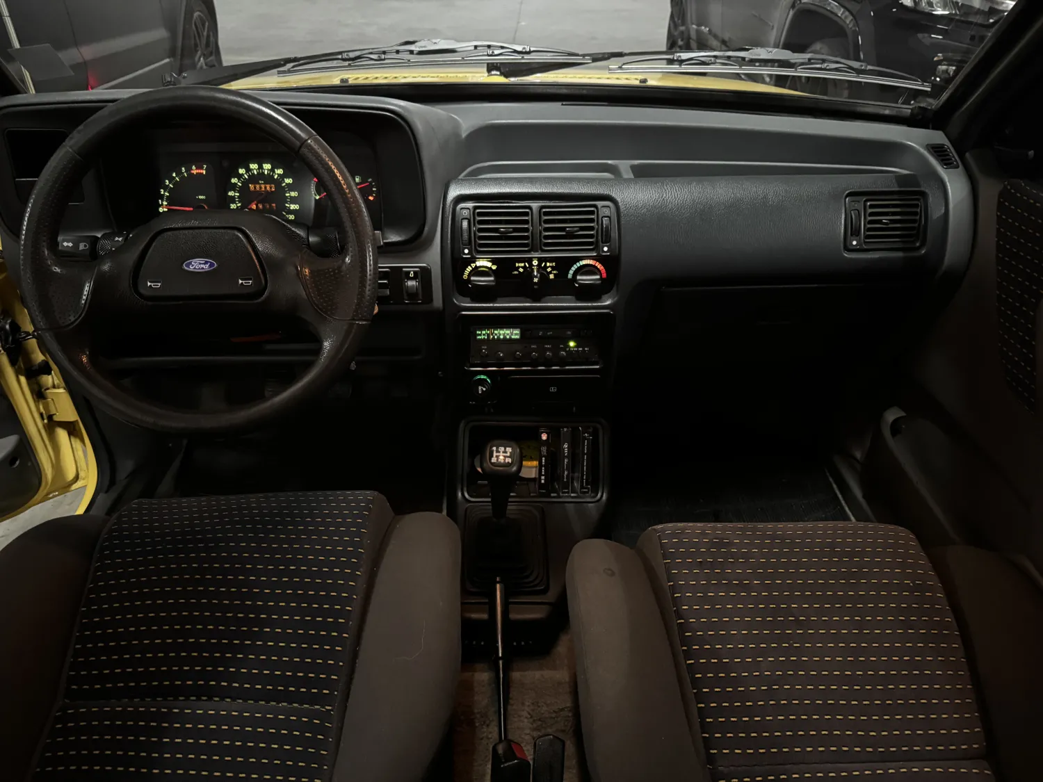 Escort - Foto #7 do anúncio à venda de Carro clássico