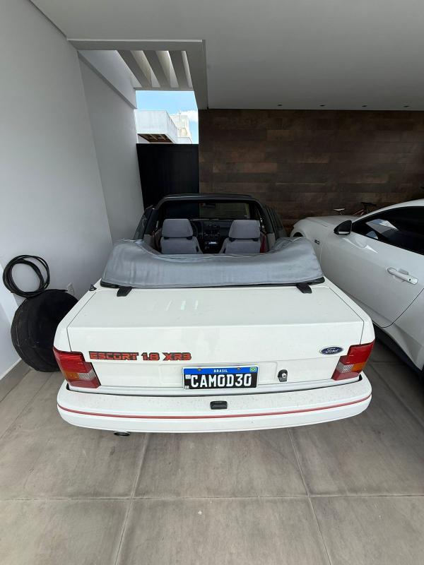 Escort - Foto #6 do anúncio à venda de Carro clássico