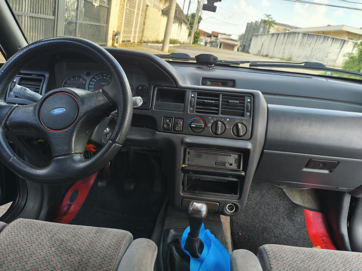 Escort - Foto #3 do anúncio à venda de Carro clássico