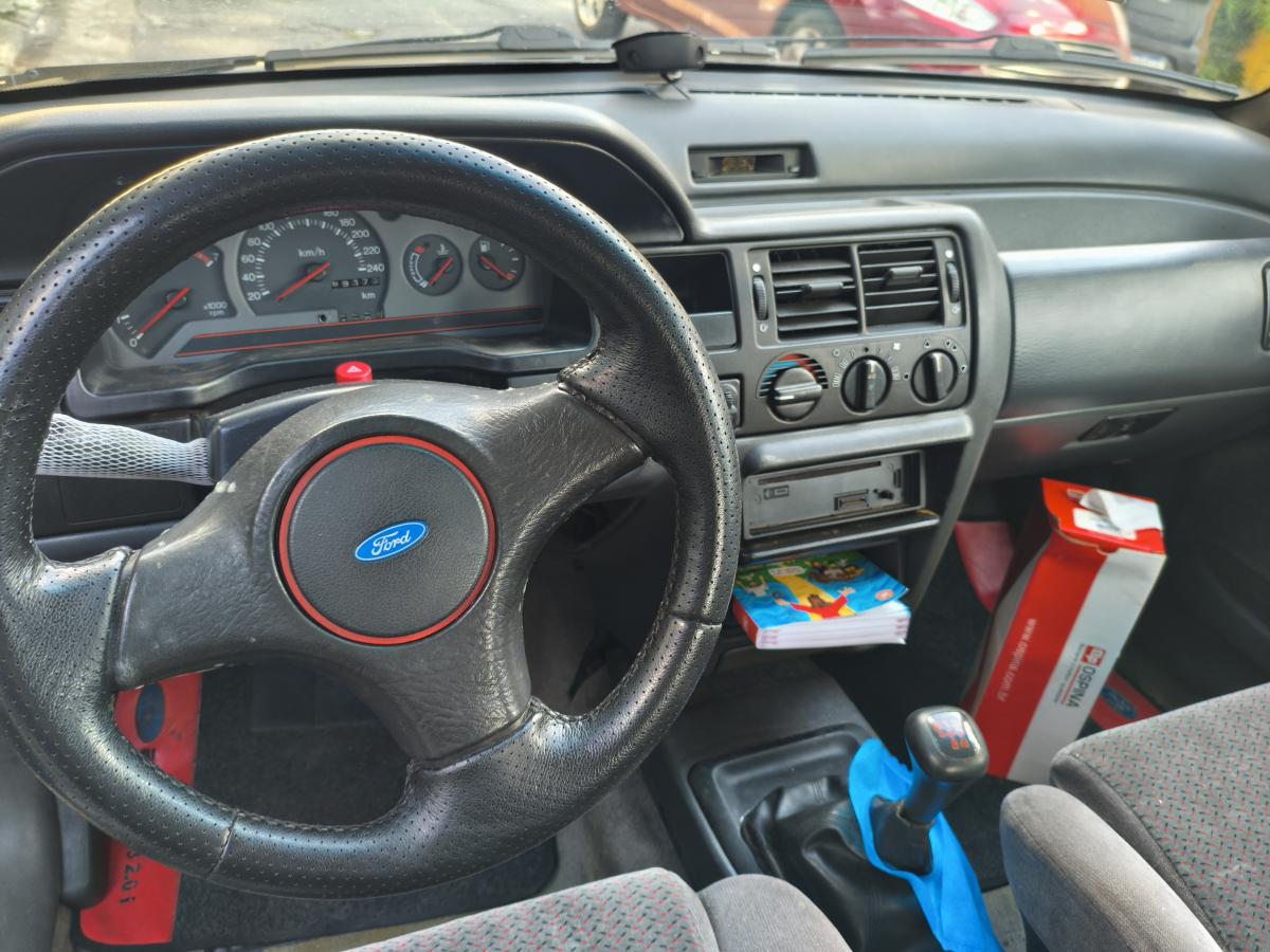 Escort - Foto #17 do anúncio à venda de Carro clássico
