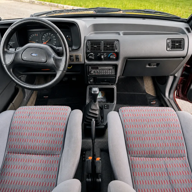 Escort - Foto #12 do anúncio à venda de Carro clássico
