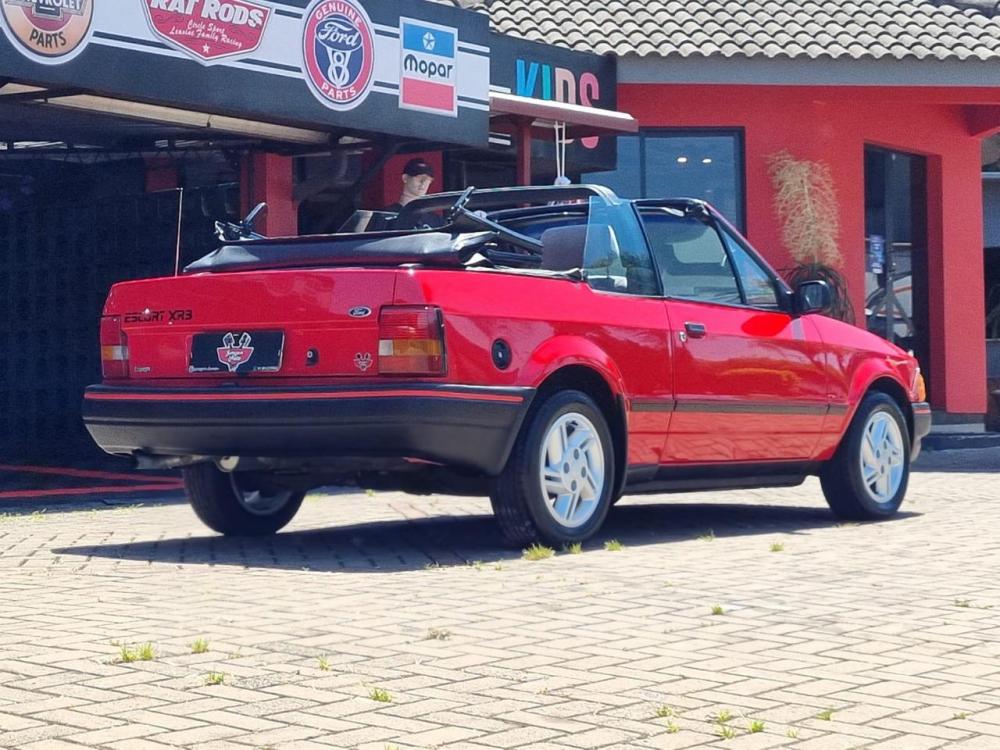 Escort - Foto #8 do anúncio à venda de Carro clássico