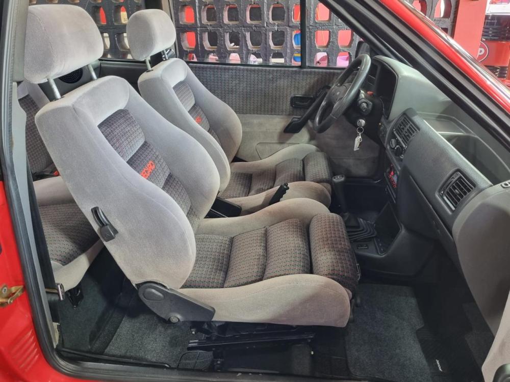 Escort - Foto #9 do anúncio à venda de Carro clássico