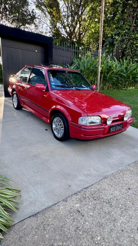 Escort - Foto #13 do anúncio à venda de Carro clássico