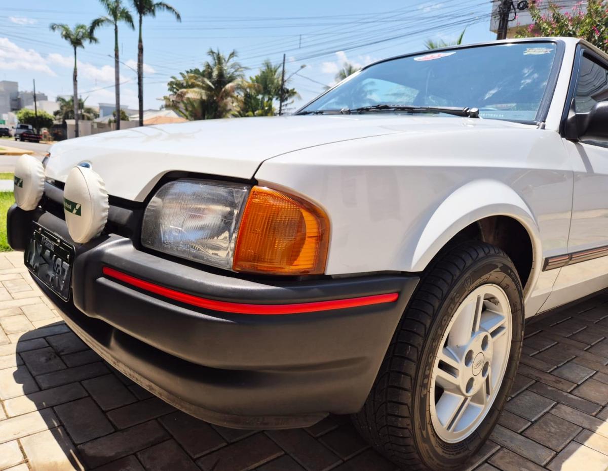 Escort - Foto #19 do anúncio à venda de Carro clássico