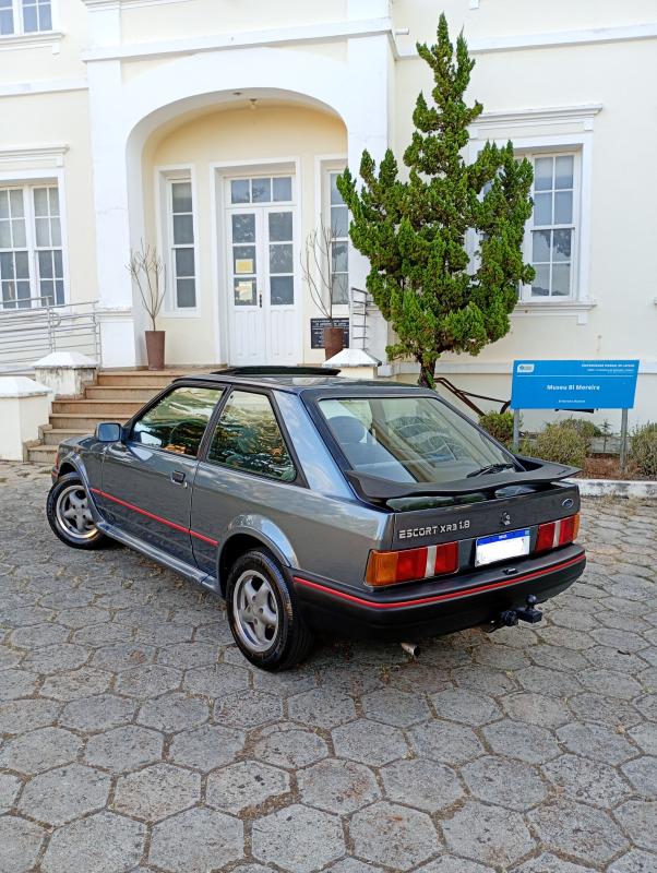 Escort - Foto #5 do anúncio à venda de Carro clássico