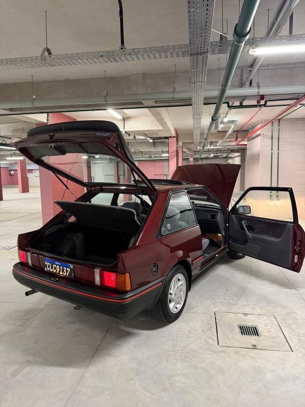 Escort - Foto #4 do anúncio à venda de Carro clássico