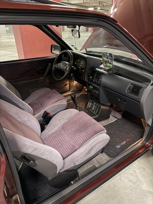 Escort - Foto #11 do anúncio à venda de Carro clássico