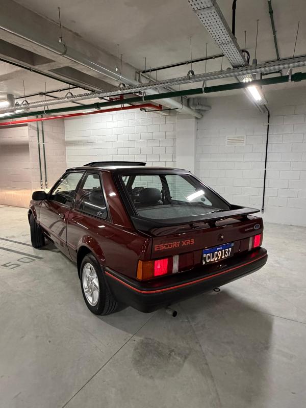 Escort - Foto #12 do anúncio à venda de Carro clássico