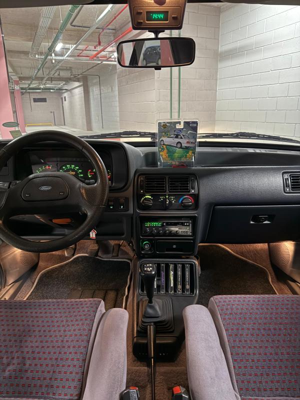 Escort - Foto #16 do anúncio à venda de Carro clássico