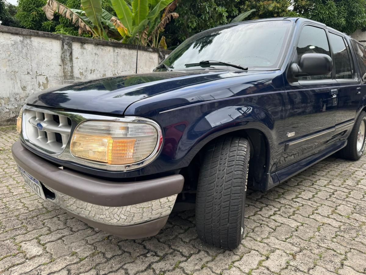 Explorer - Foto #4 do anúncio à venda de Carro clássico