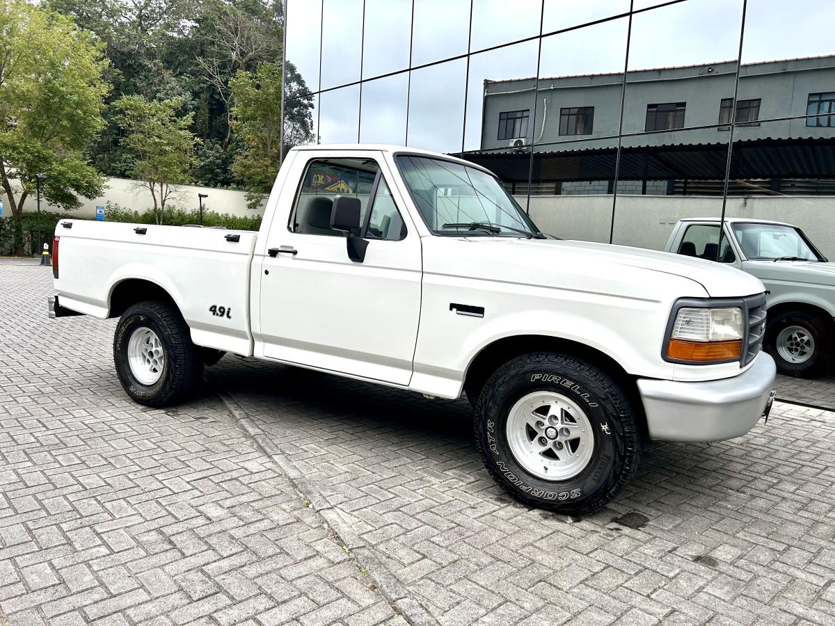 F1000 - Foto #10 do anúncio à venda de Carro clássico