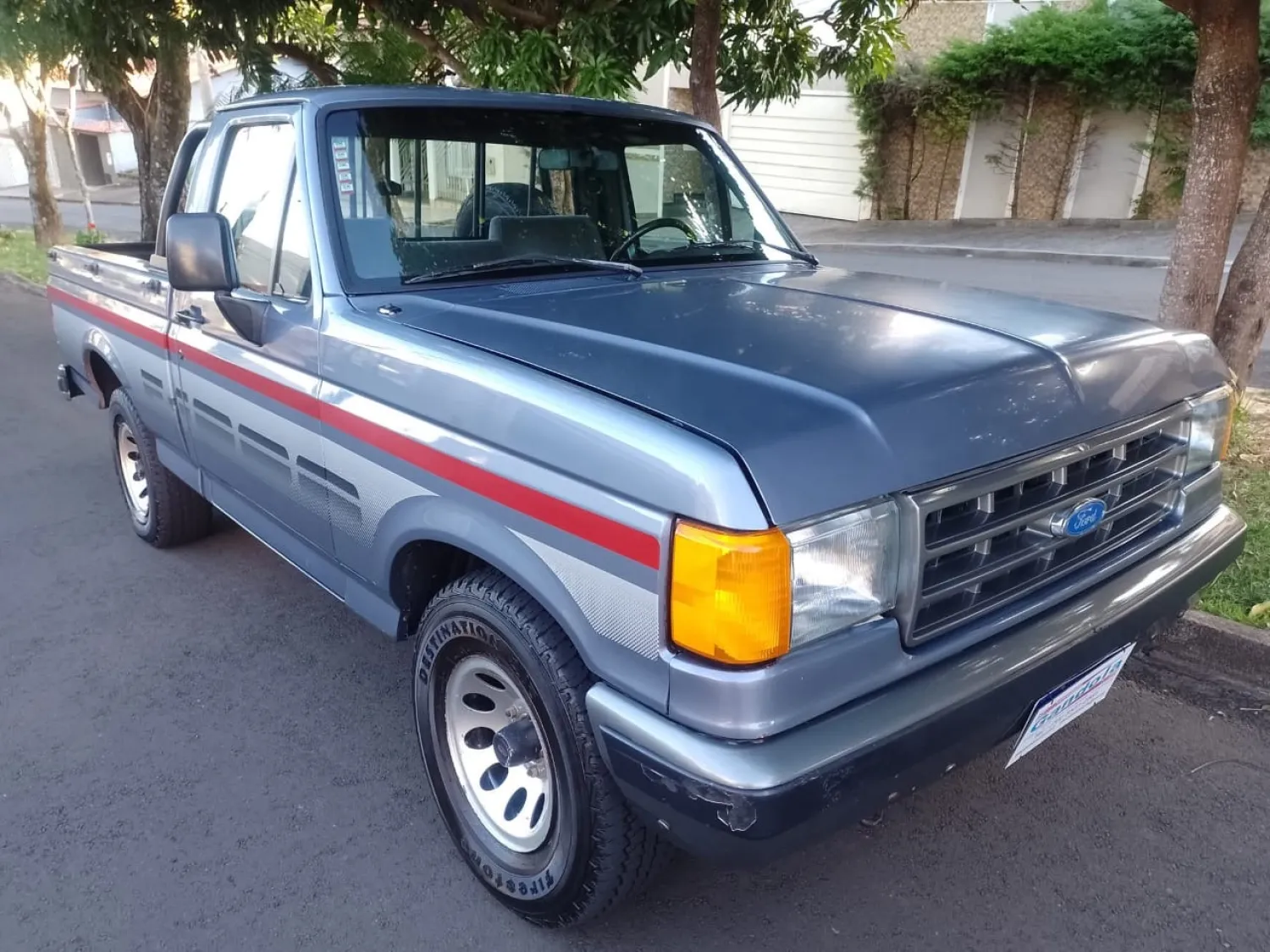 F1000 - Foto #4 do anúncio à venda de Carro clássico