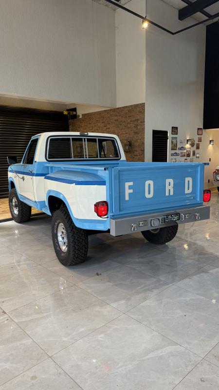 F150 - Foto #2 do anúncio à venda de Carro clássico