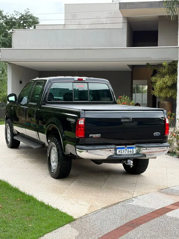 F250 - Foto #3 do anúncio à venda de Carro clássico