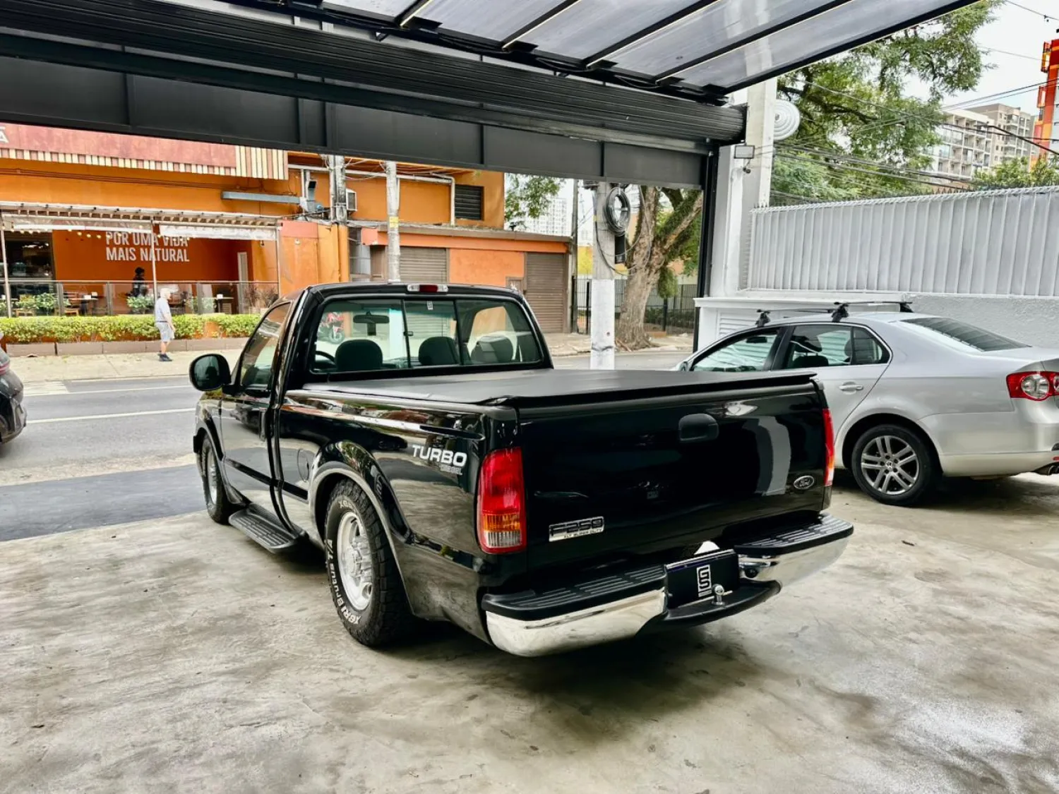 F250 - Foto #5 do anúncio à venda de Carro clássico