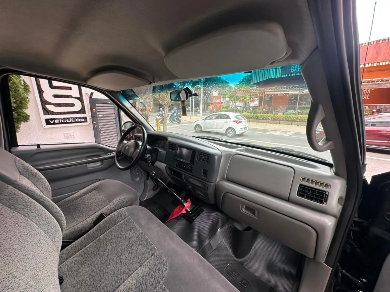 F250 - Foto #11 do anúncio à venda de Carro clássico