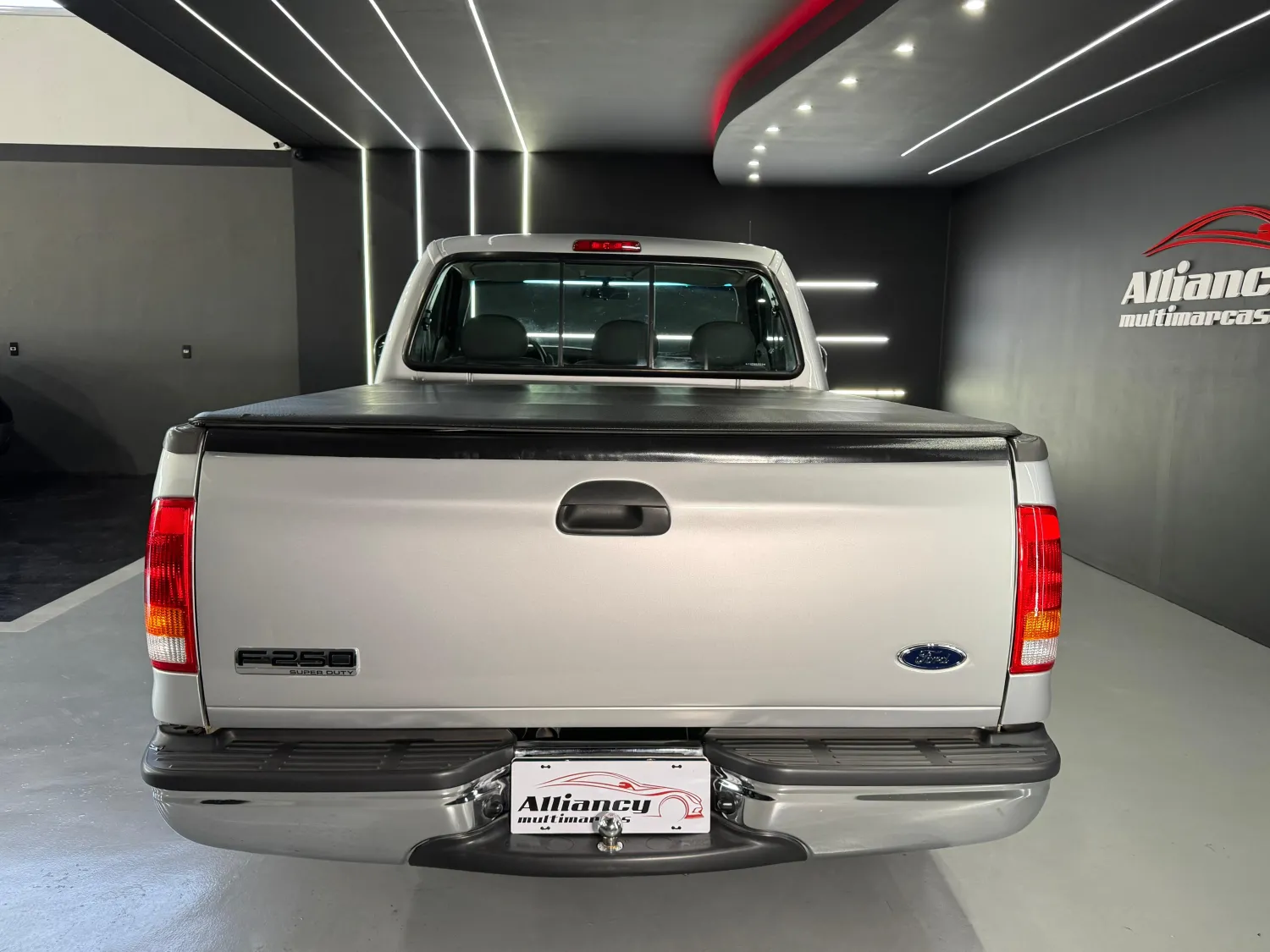 F250 - Foto #5 do anúncio à venda de Carro clássico