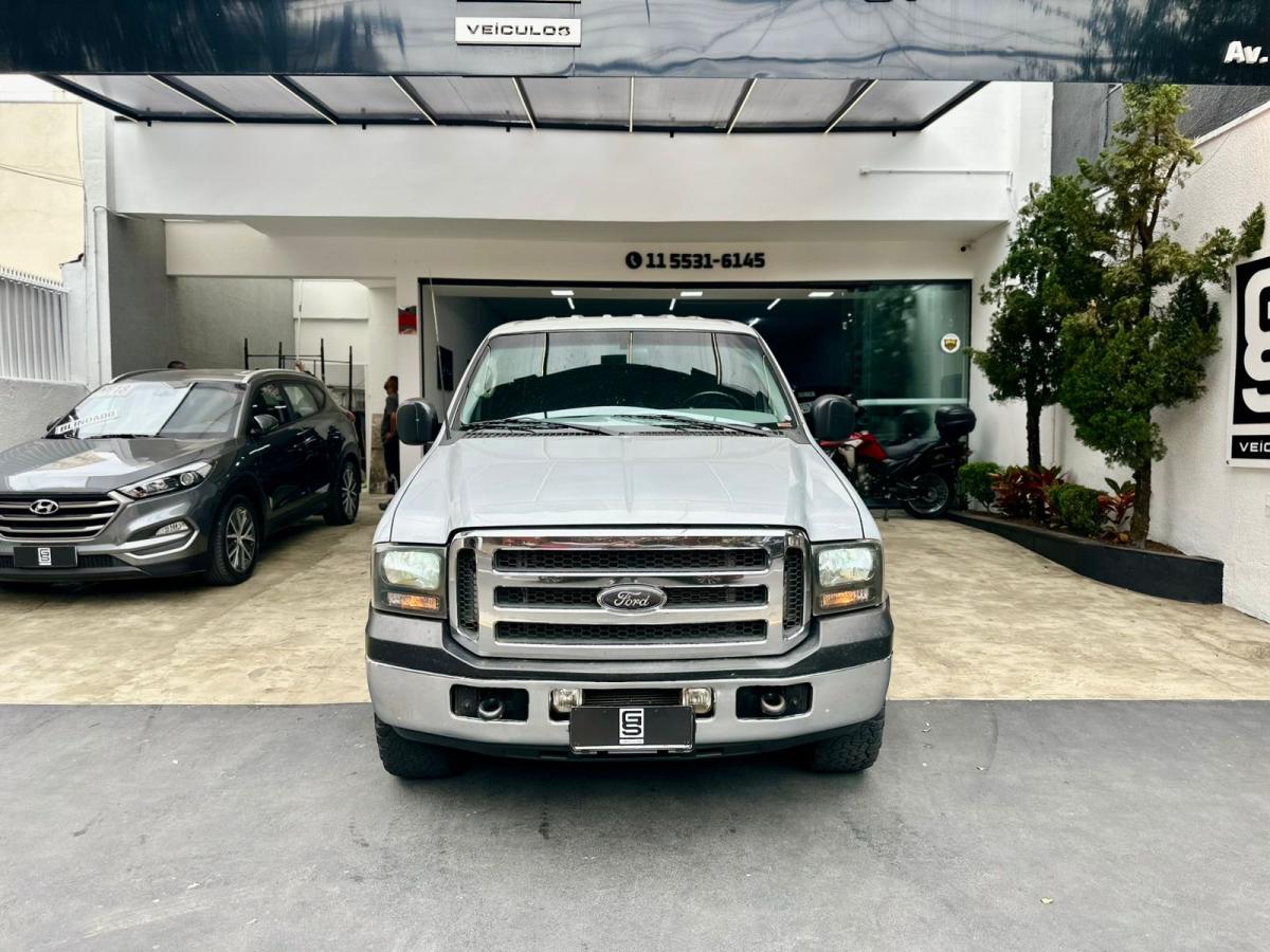 F250 - Foto #4 do anúncio à venda de Carro clássico