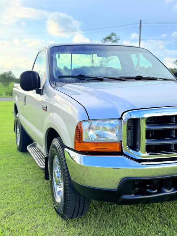 F250 - Foto #2 do anúncio à venda de Carro clássico