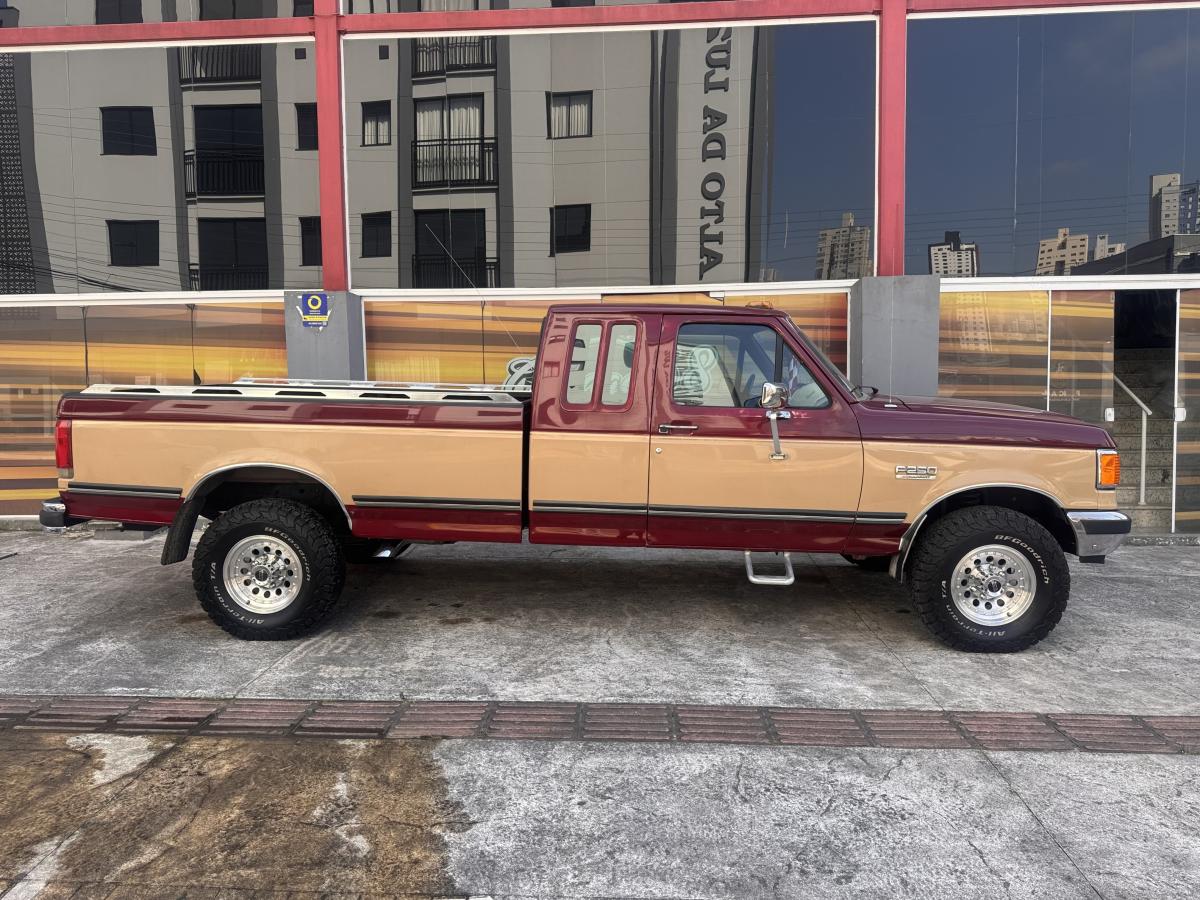 F250 - Foto #7 do anúncio à venda de Carro clássico