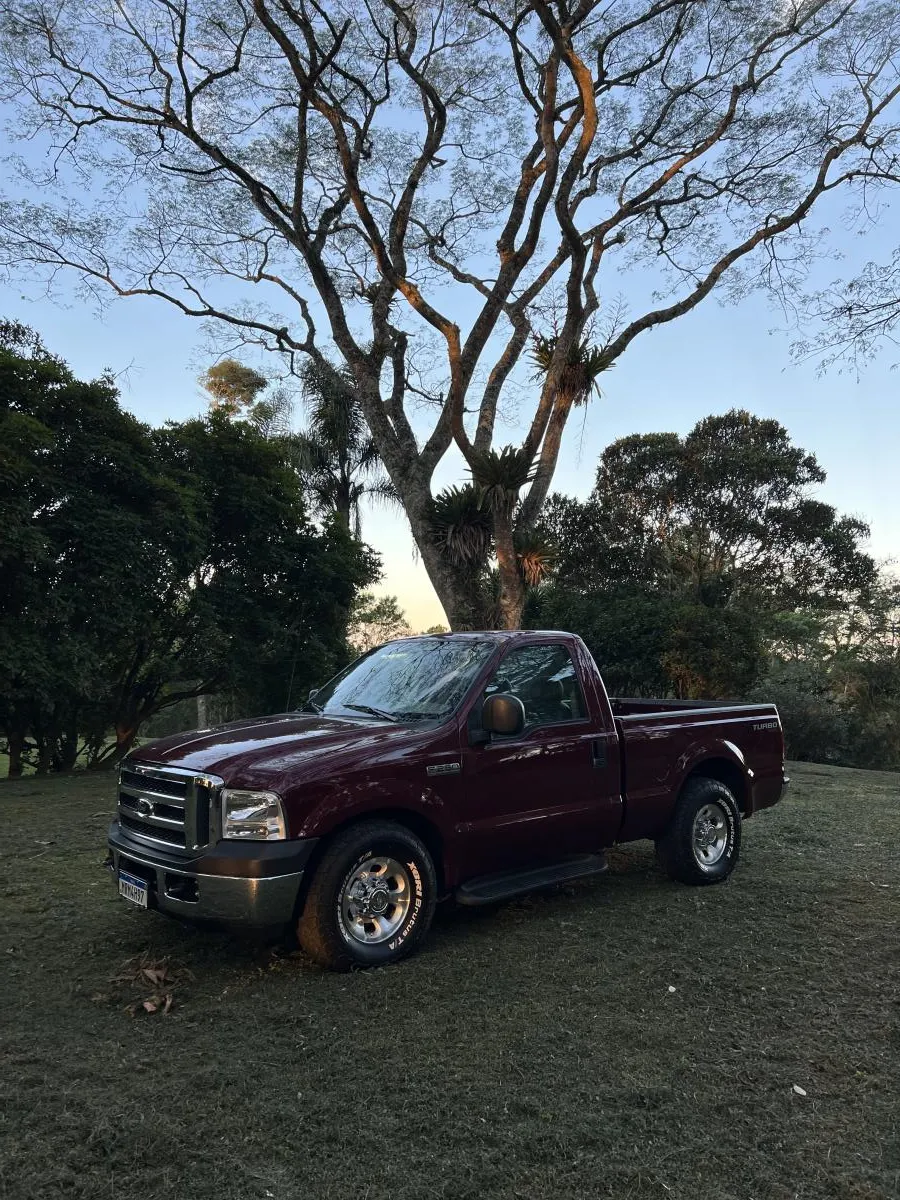 F250 - Foto #2 do anúncio à venda de Carro clássico