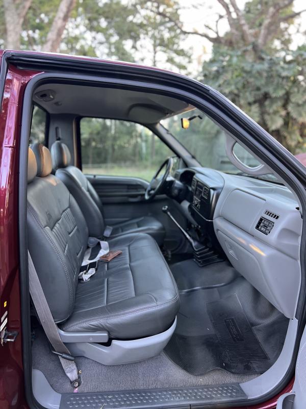 F250 - Foto #4 do anúncio à venda de Carro clássico