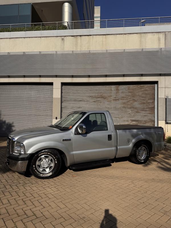 F250 - Foto #4 do anúncio à venda de Carro clássico
