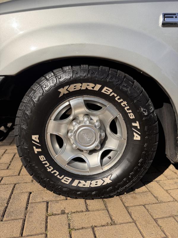 F250 - Foto #5 do anúncio à venda de Carro clássico