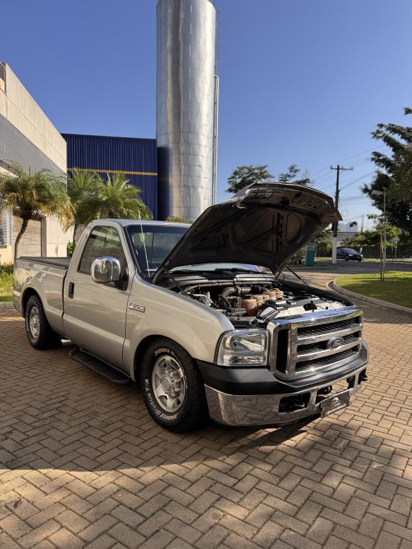 F250 - Foto #9 do anúncio à venda de Carro clássico