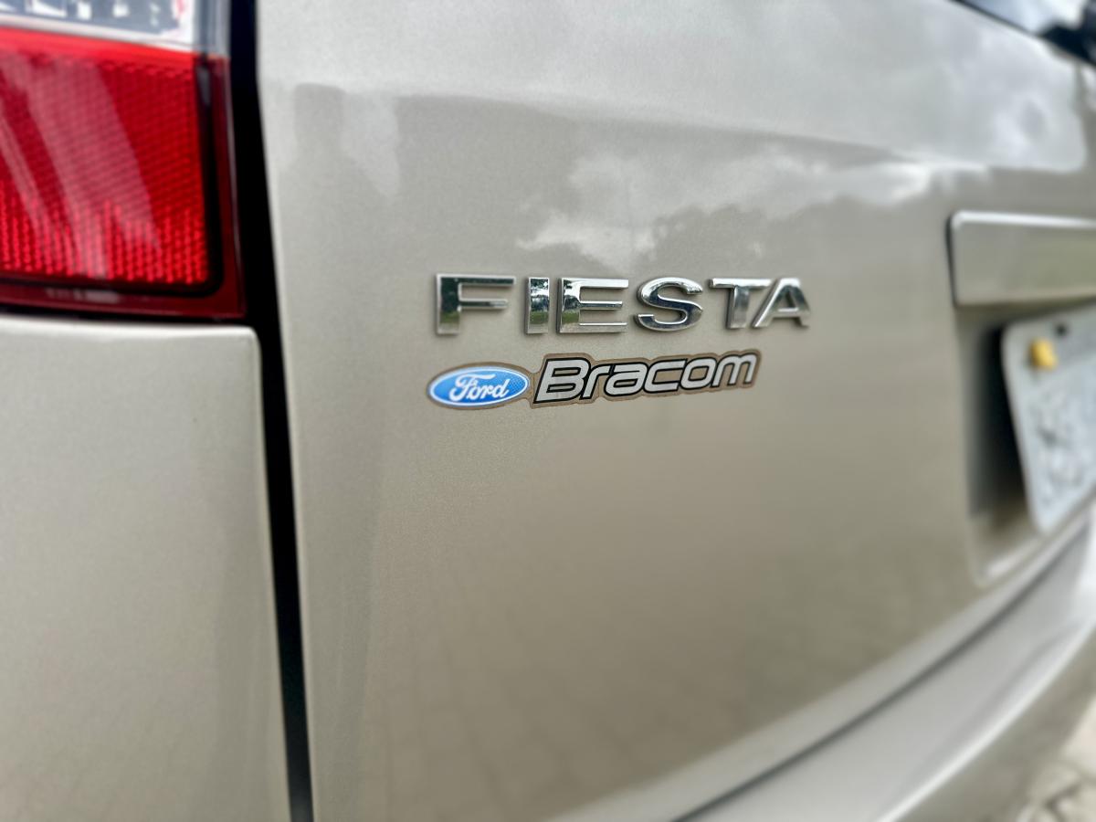 Fiesta - Foto #24 do anúncio à venda de Carro clássico