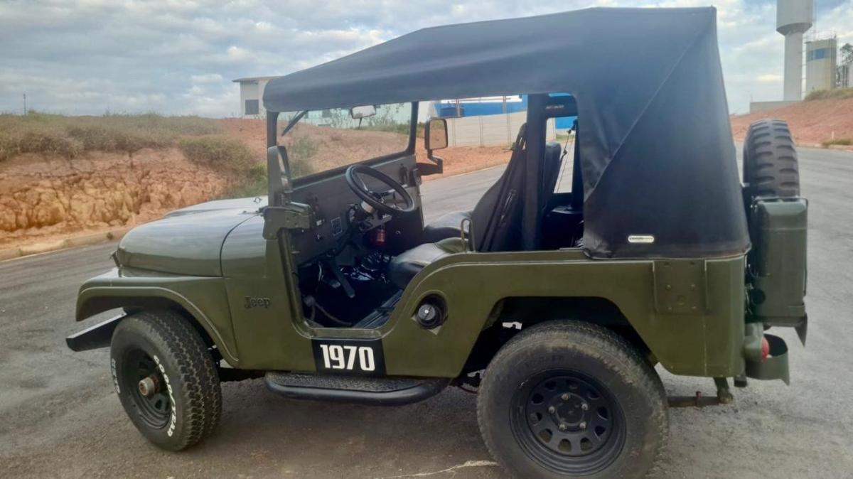 Jeep - Foto #3 do anúncio à venda de Carro clássico