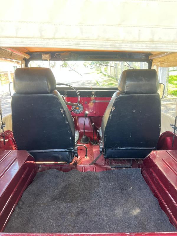 Jeep - Foto #3 do anúncio à venda de Carro clássico