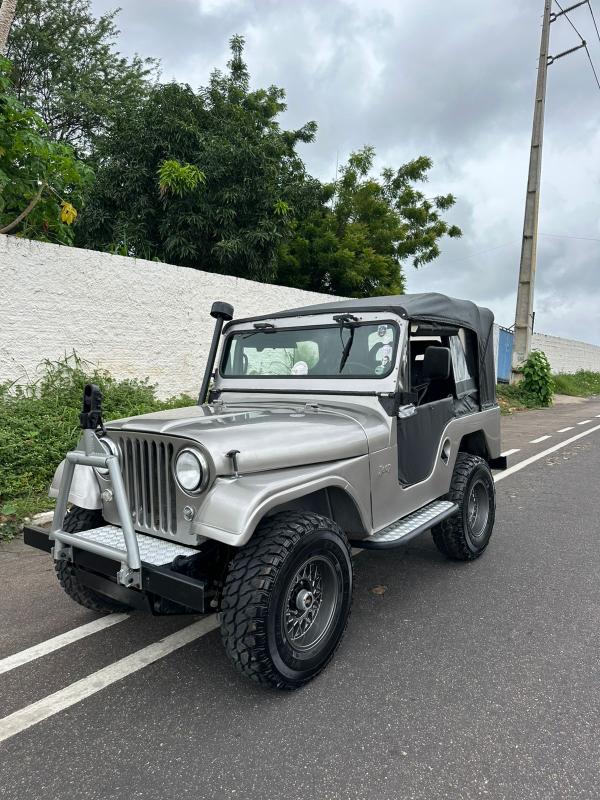 Jeep - Foto #8 do anúncio à venda de Carro clássico