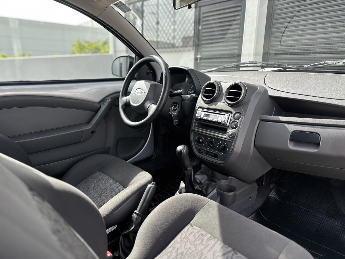 Ka - Foto #8 do anúncio à venda de Carro clássico