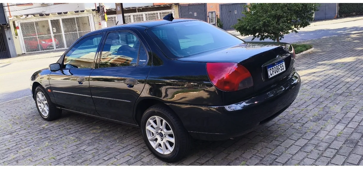 Mondeo - Foto #17 do anúncio à venda de Carro clássico