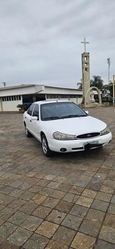 Mondeo - Foto #16 do anúncio à venda de Carro clássico