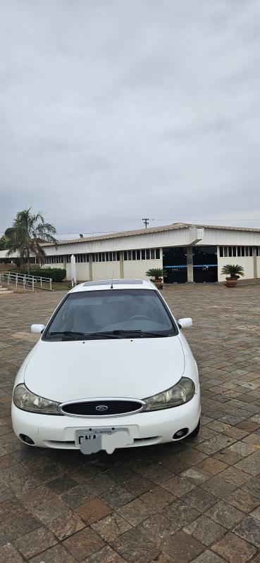 Mondeo - Foto #23 do anúncio à venda de Carro clássico