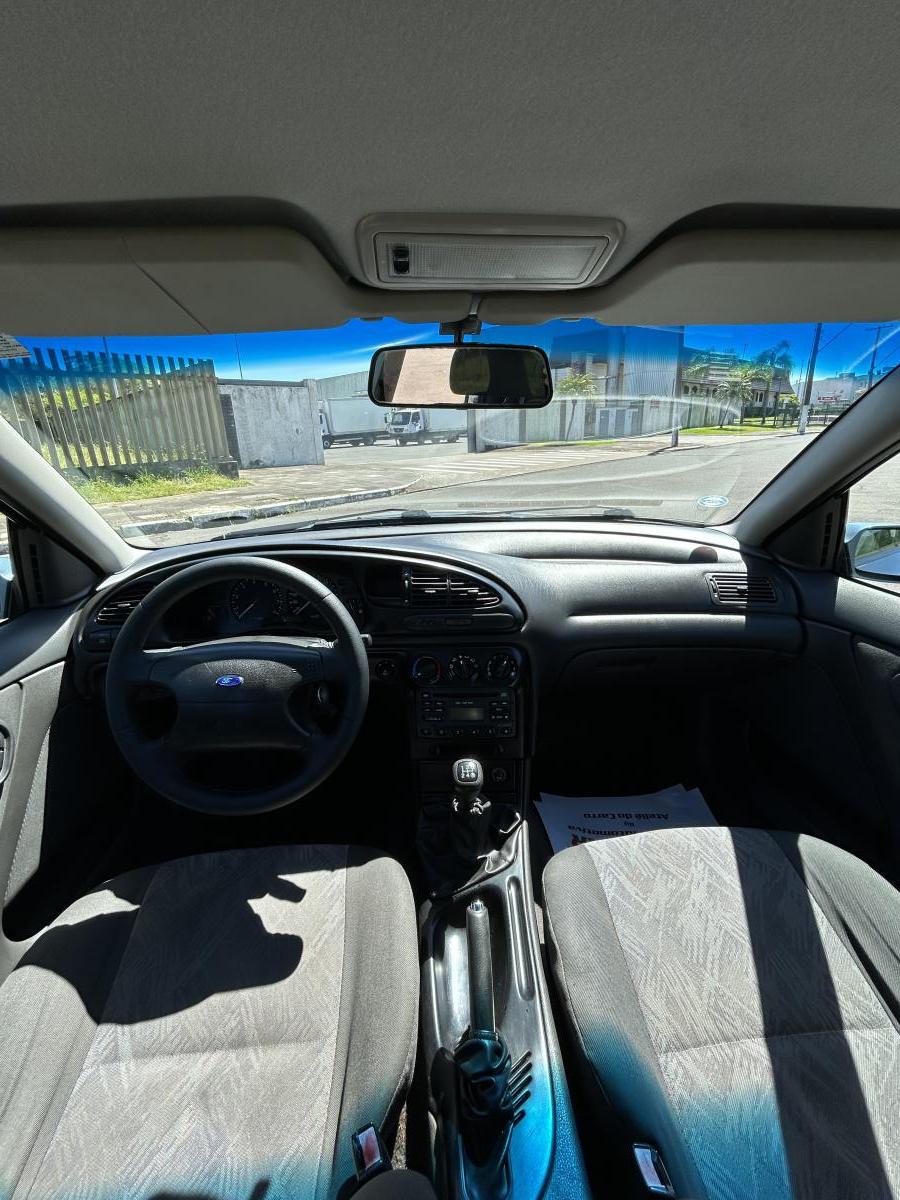 Mondeo - Foto #9 do anúncio à venda de Carro clássico