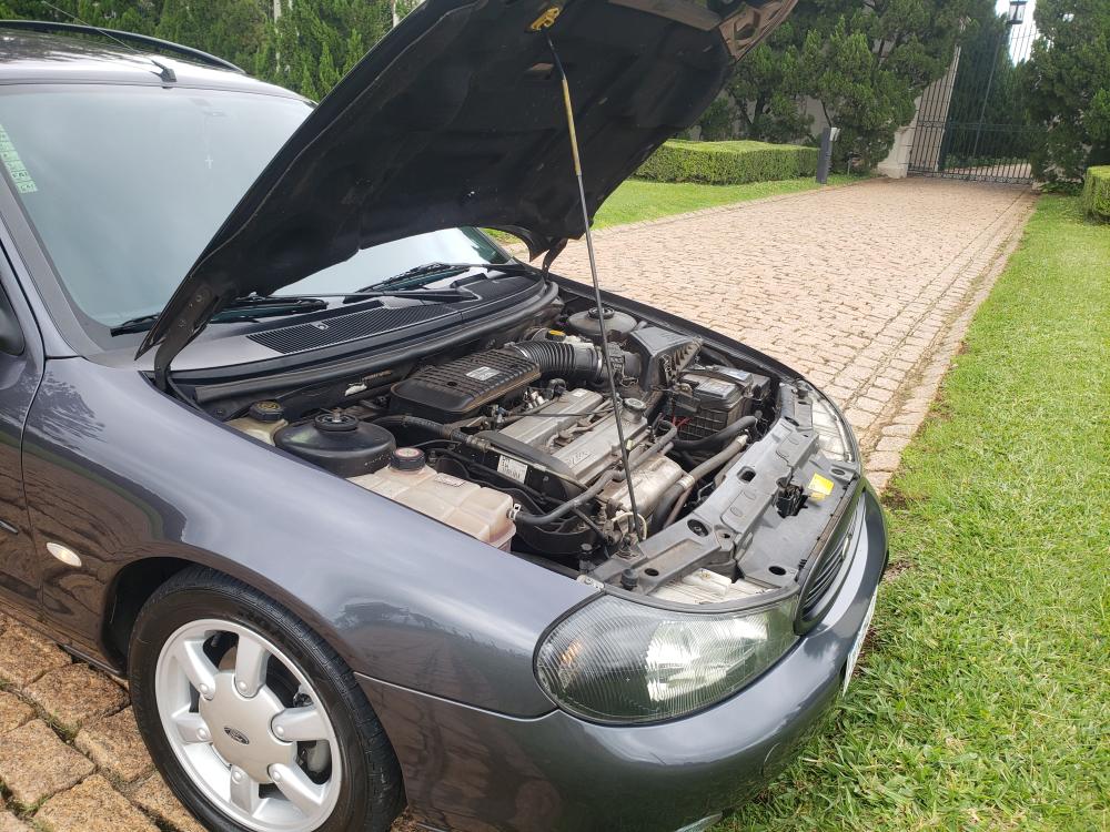Mondeo - Foto #9 do anúncio à venda de Carro clássico