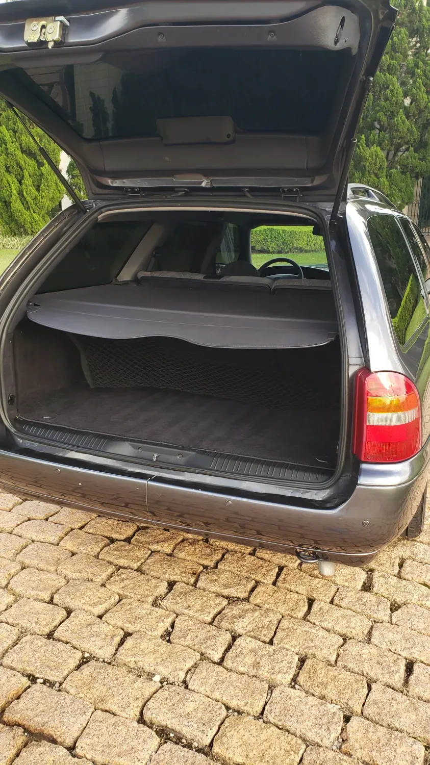 Mondeo - Foto #22 do anúncio à venda de Carro clássico