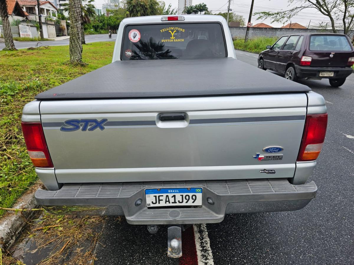 Ranger STX - Foto #3 do anúncio à venda de Carro clássico