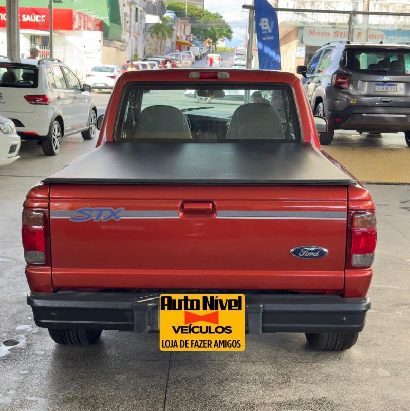 Ranger STX - Foto #5 do anúncio à venda de Carro clássico