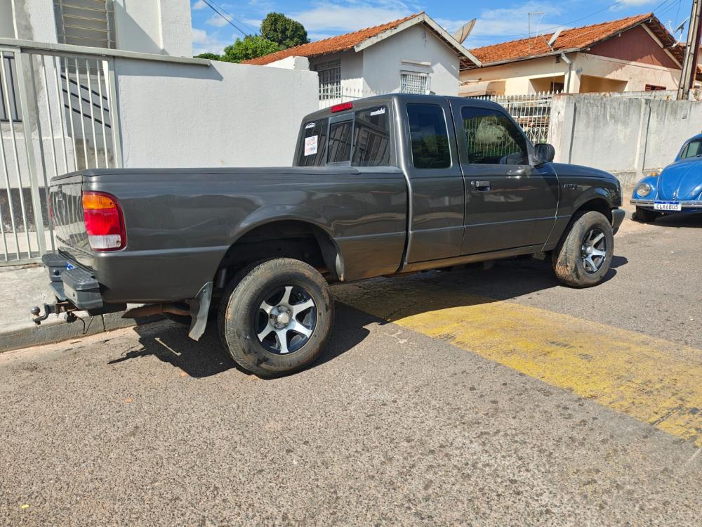 Ranger XLS - Foto #4 do anúncio à venda de Carro clássico